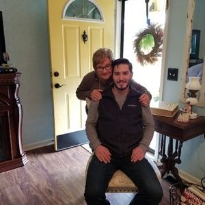 Meet your Posher, Christy